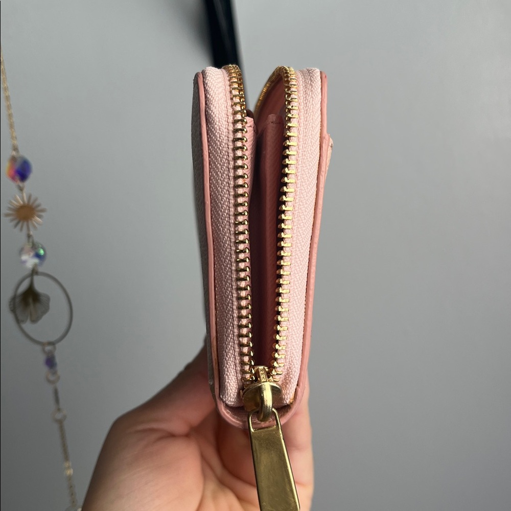 Coach Pink and Gold Heart Pattern Wallet - Picture 11 of 12